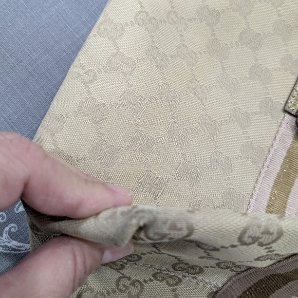 Gucci Cream Totes Bag - Picture 8 of 17